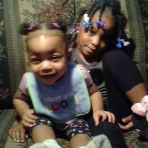 Meet your Posher, Carlos